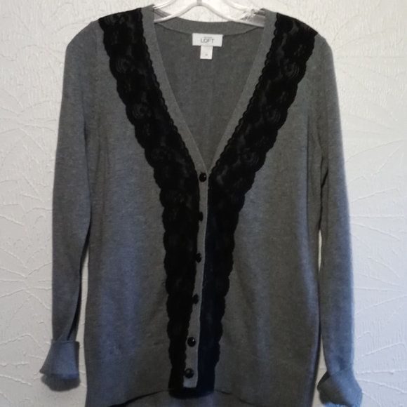 LOFT Sweaters - LOFT CARDIGAN